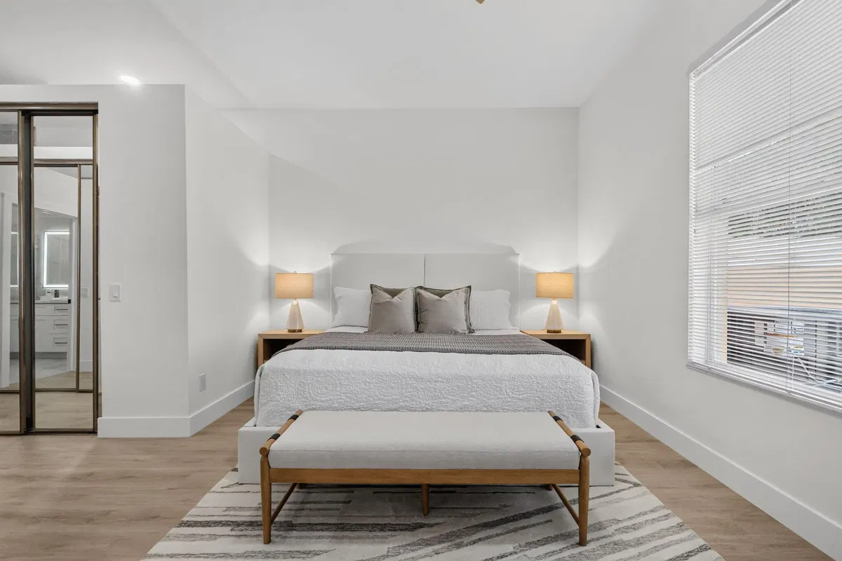 Residence photo 19