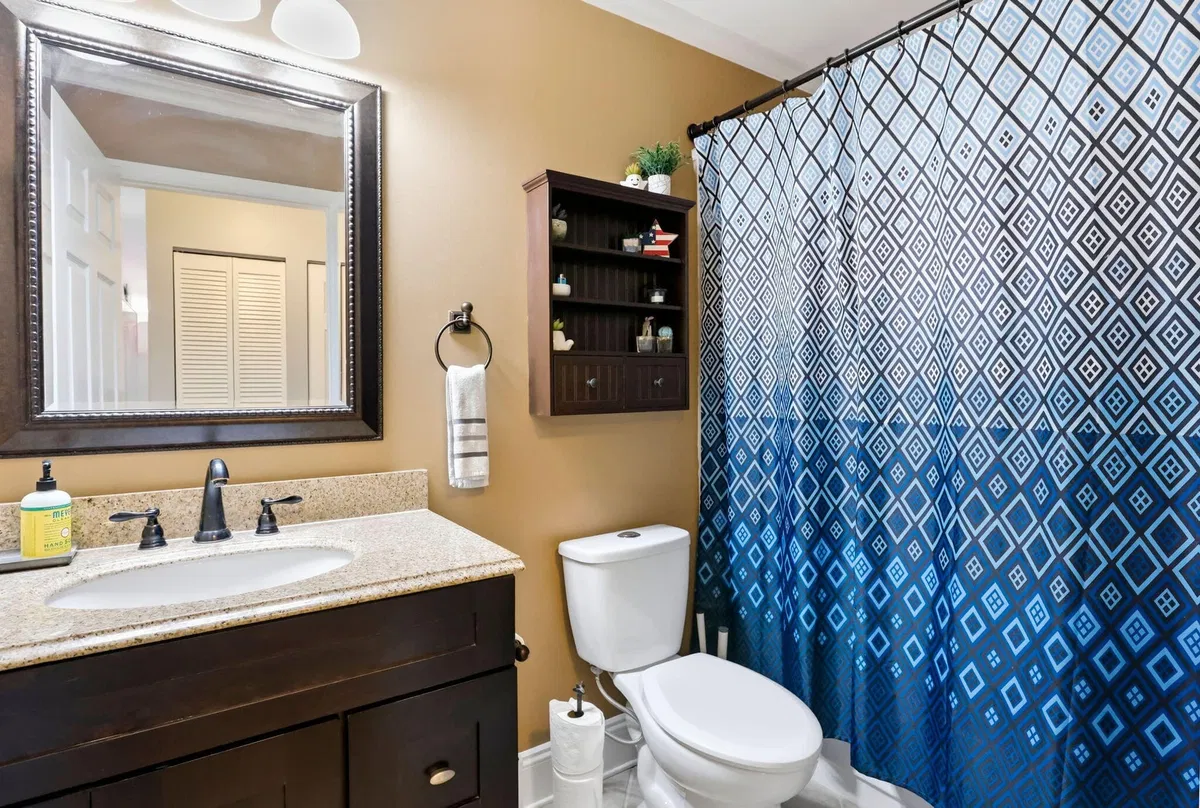 Residence photo 16