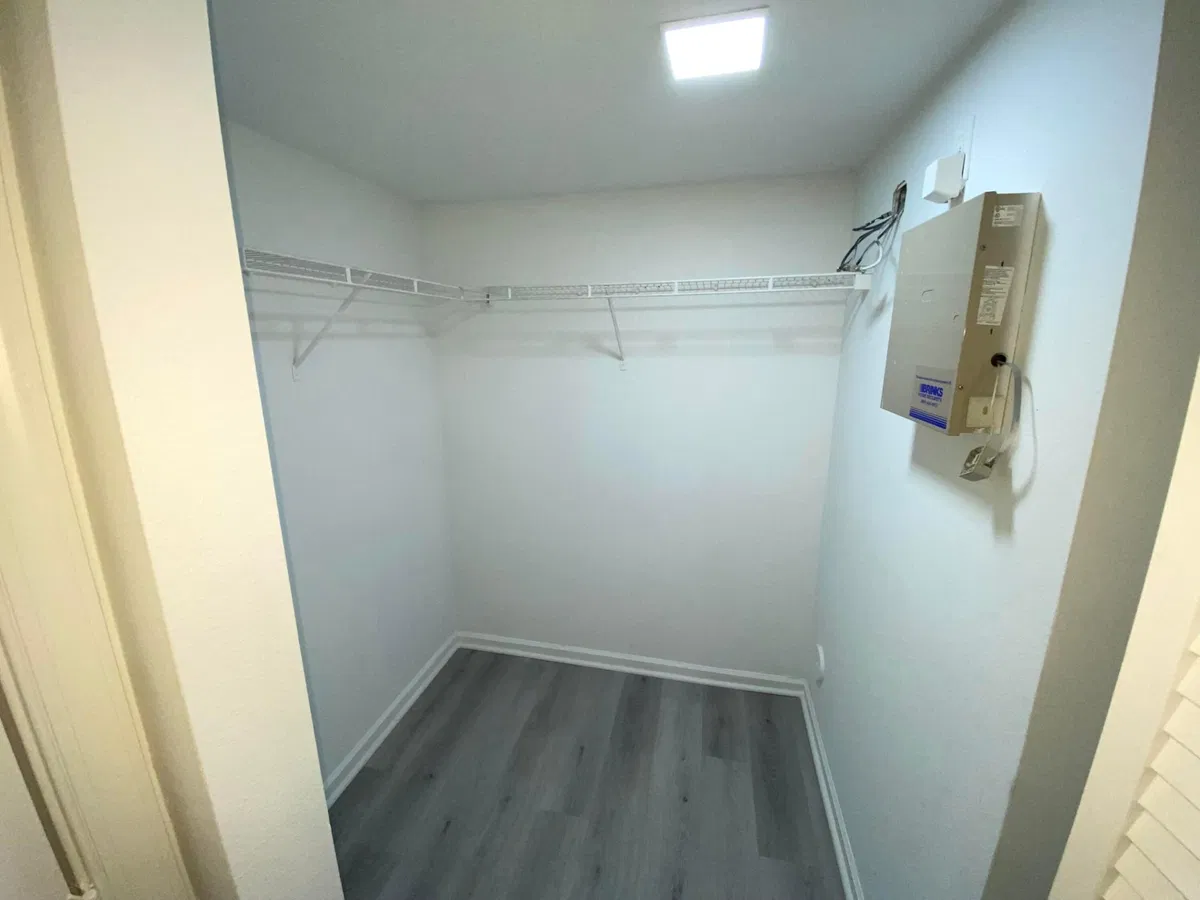  Unit 106 photo 16