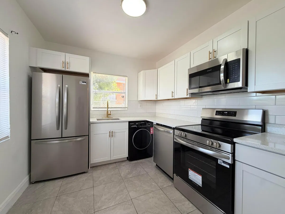 Residence photo 7