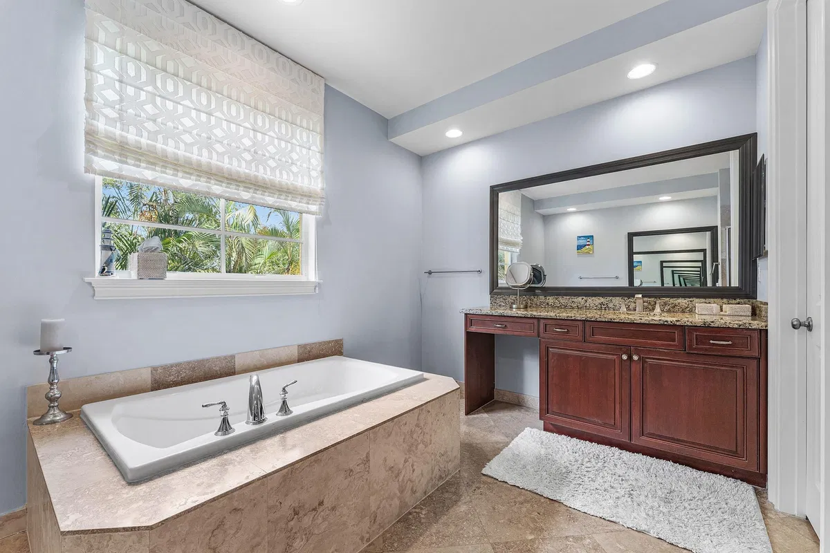 Residence photo 28