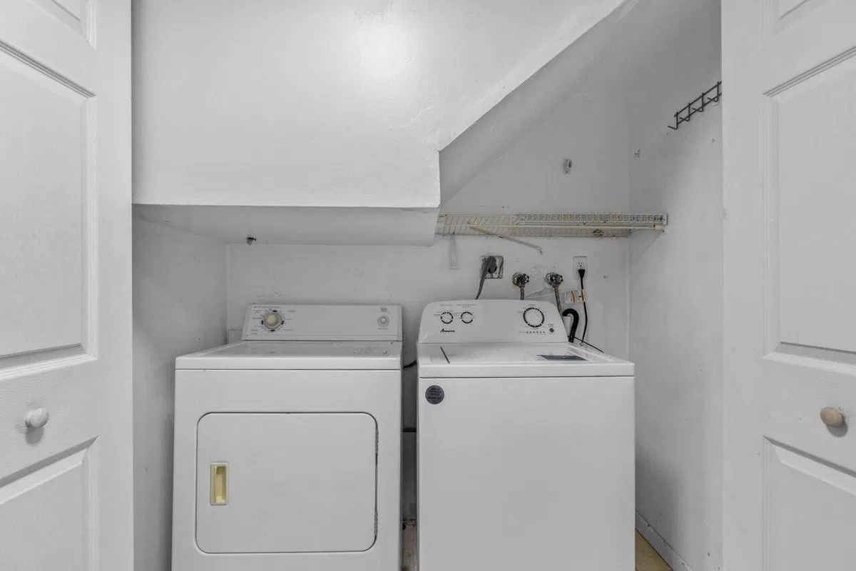 Unit 5 photo 7