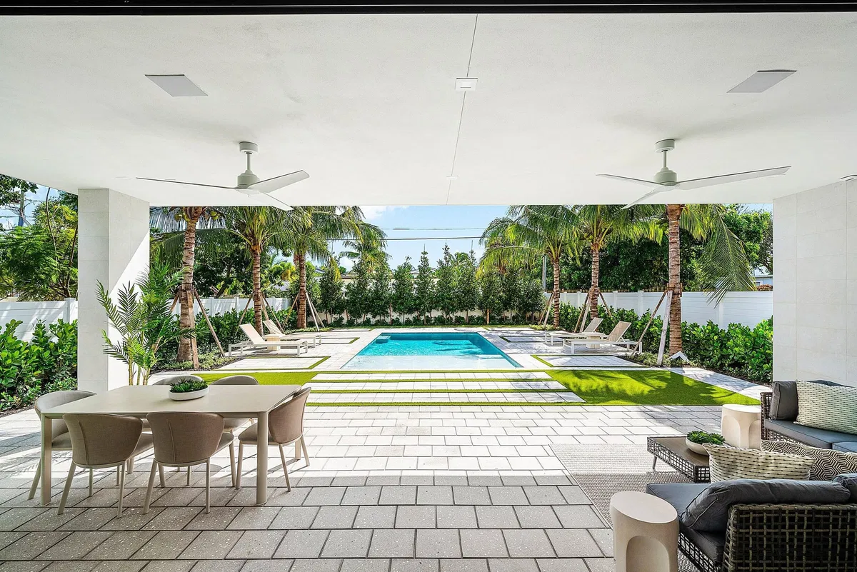 Palm Trail Delray Beach Residence photo 19