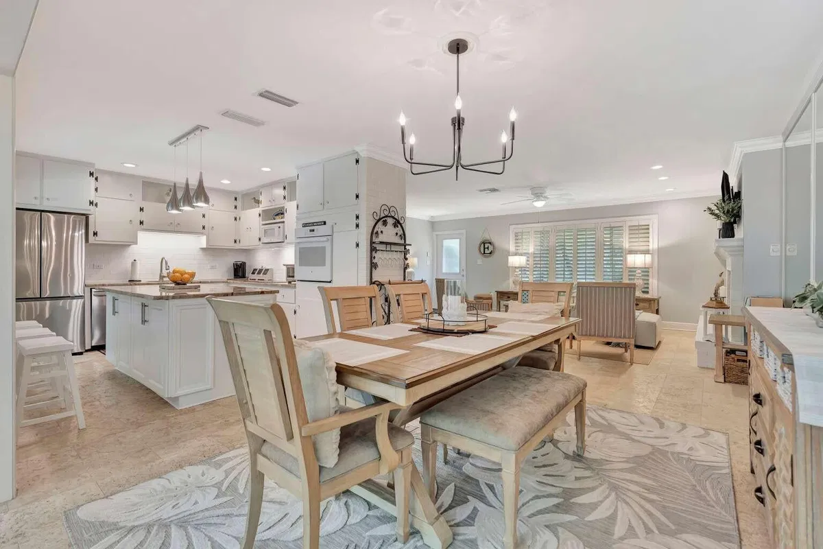 Pennock Point Residence photo 4