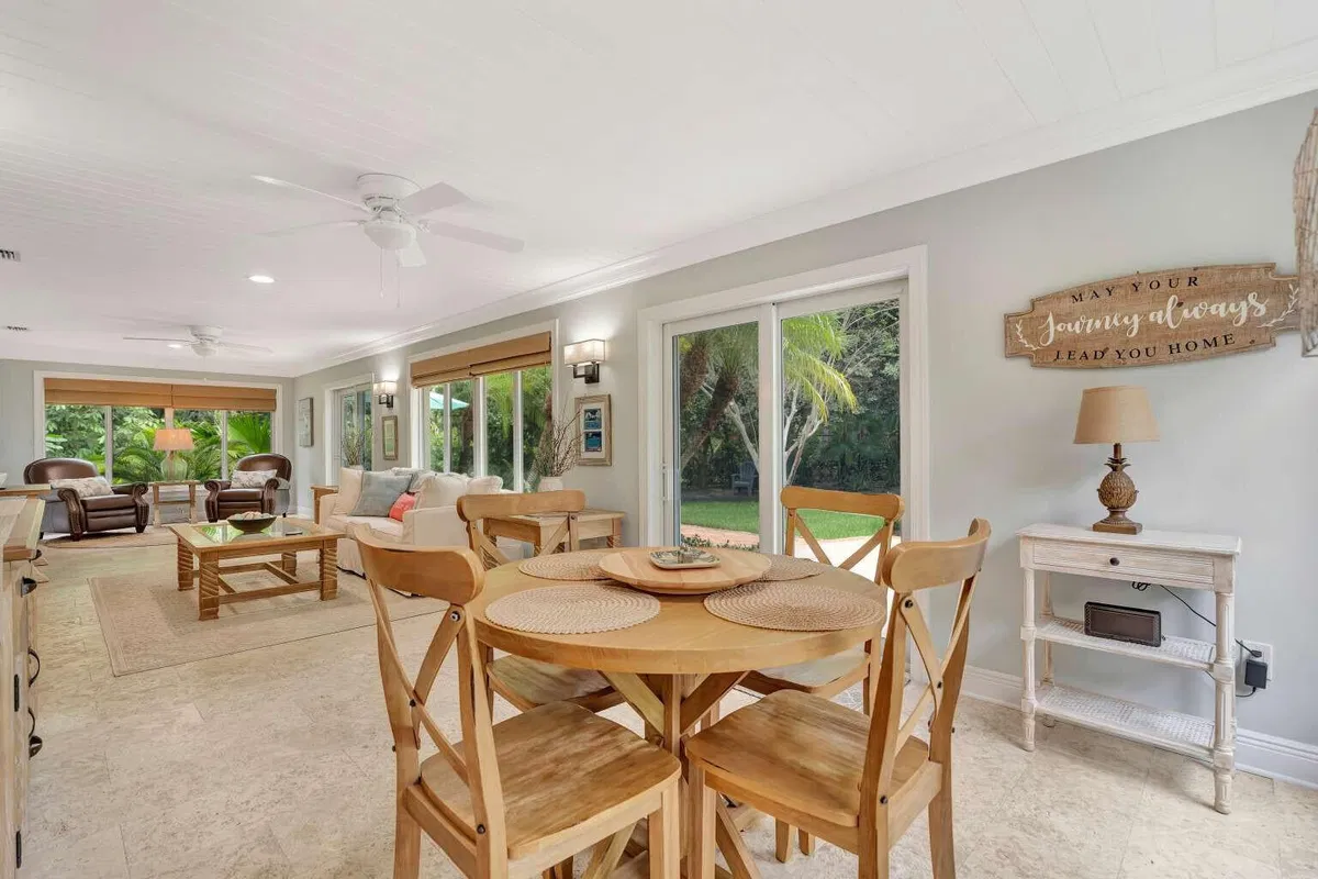 Pennock Point Residence photo 13