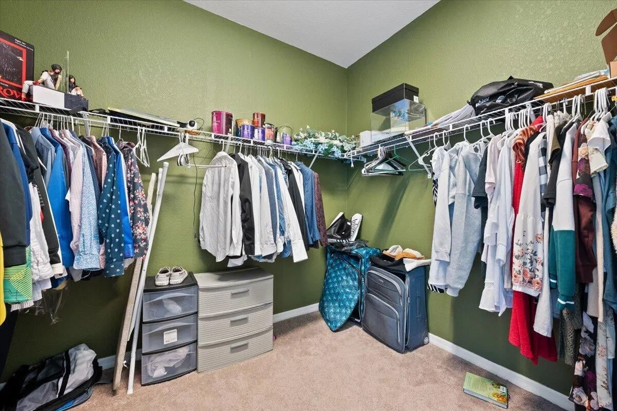 Residence photo 43