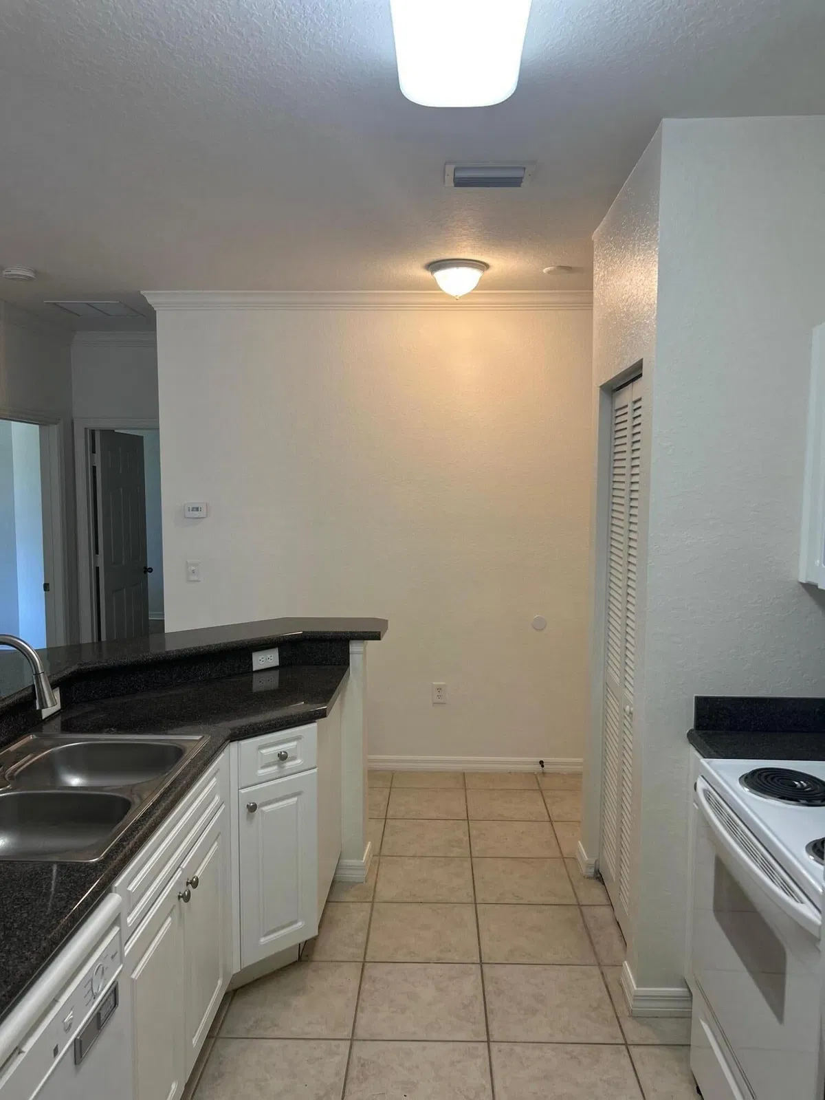 Residence photo 13