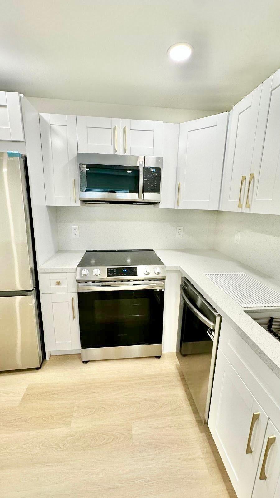 Residence photo 16