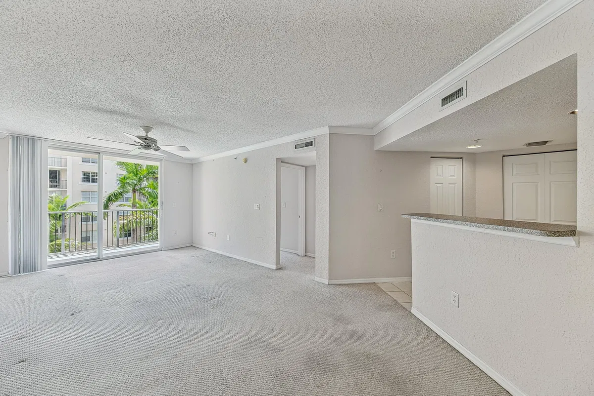 Flagler Pointe Unit 631 photo 4