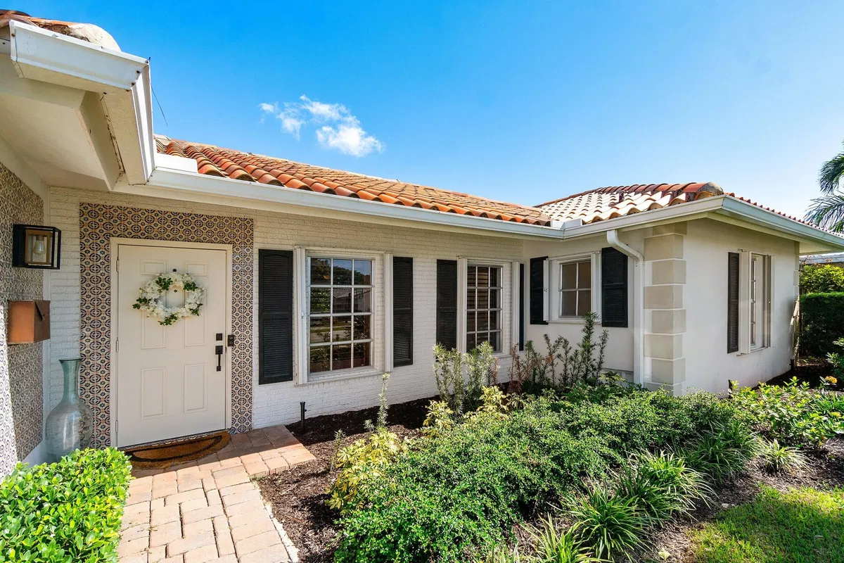 Residence photo 4