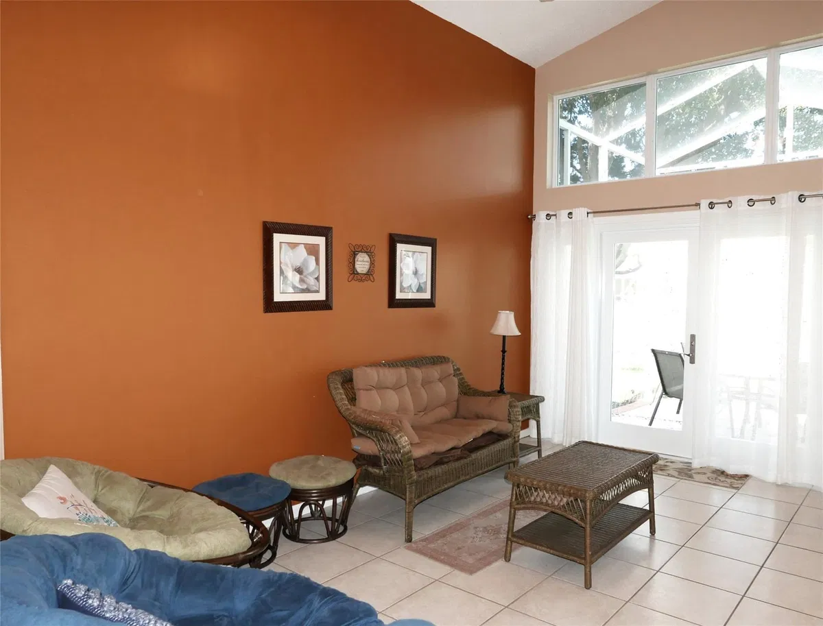 Residence photo 10