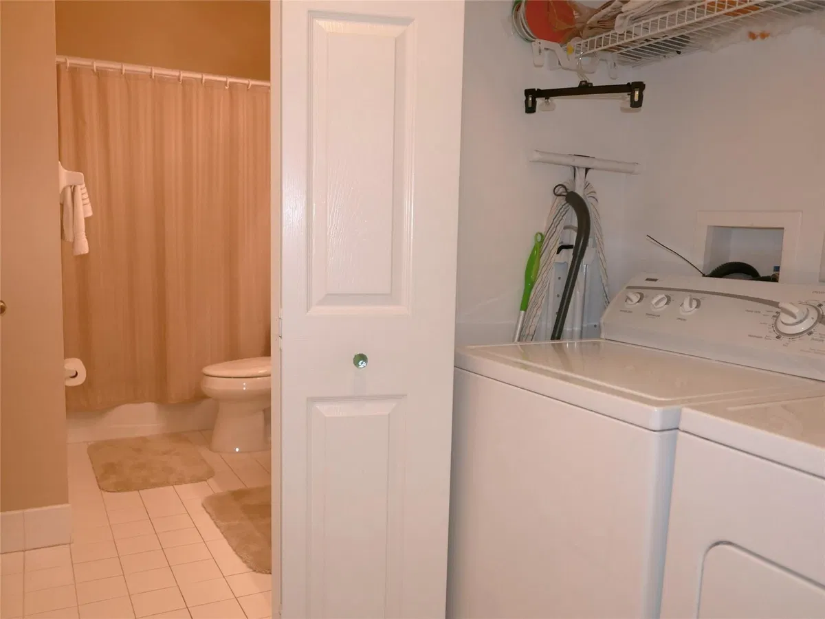 Residence photo 25