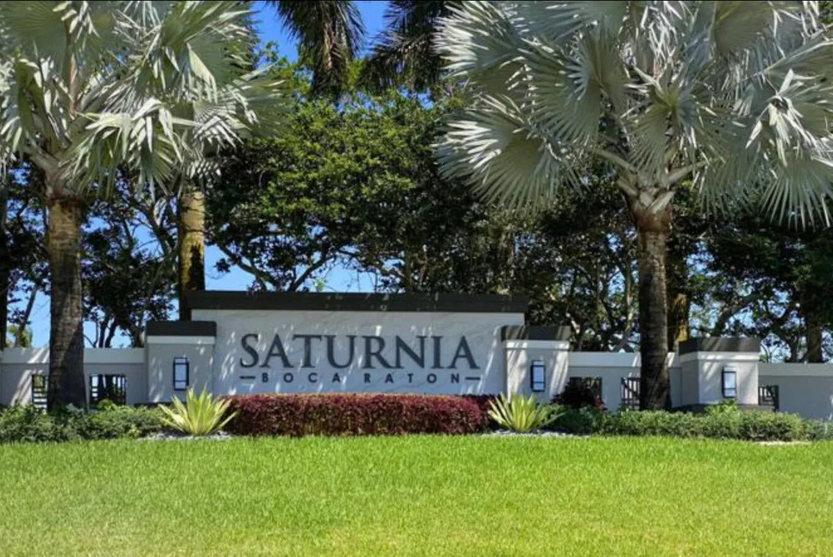 Saturnia Boca Raton Residence