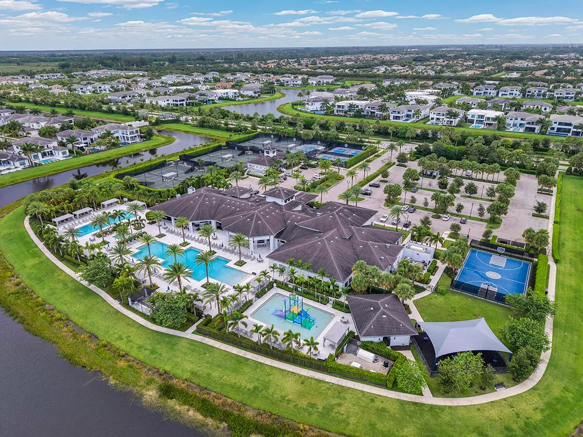 Boca Bridges Residence photo 37