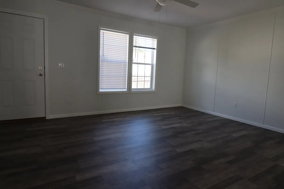 Residence photo 4