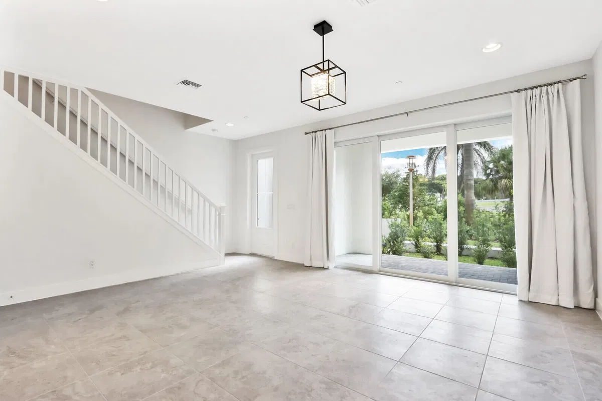Alton Homes Palm Beach Gardens Residence photo 7