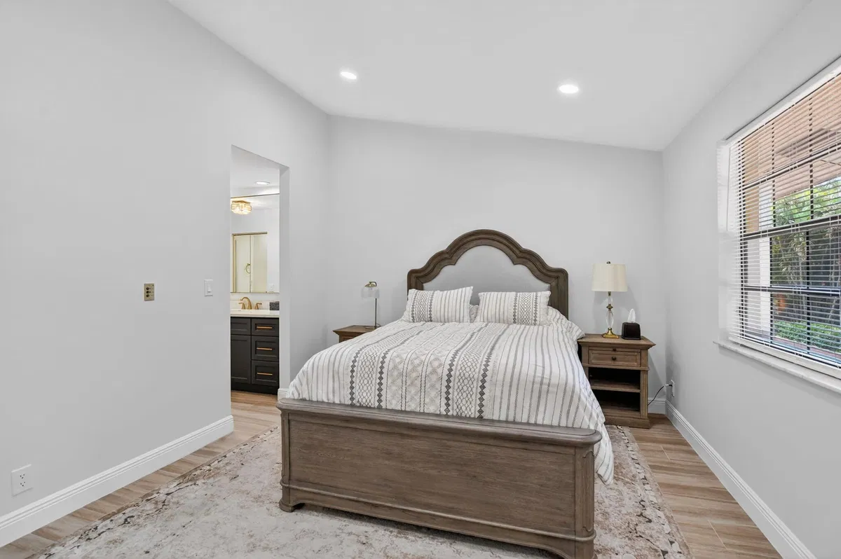  Residence photo 22