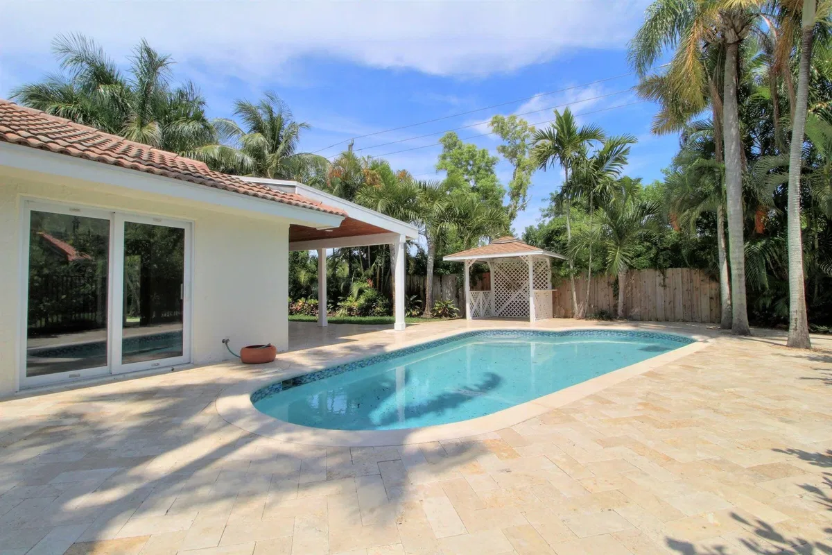 Residence photo 10