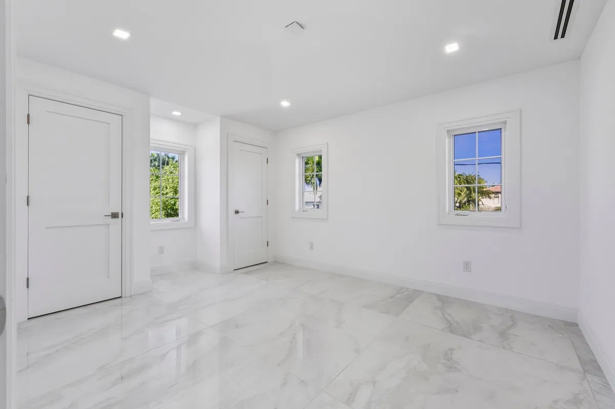 North End Palm Beach Residence photo 19