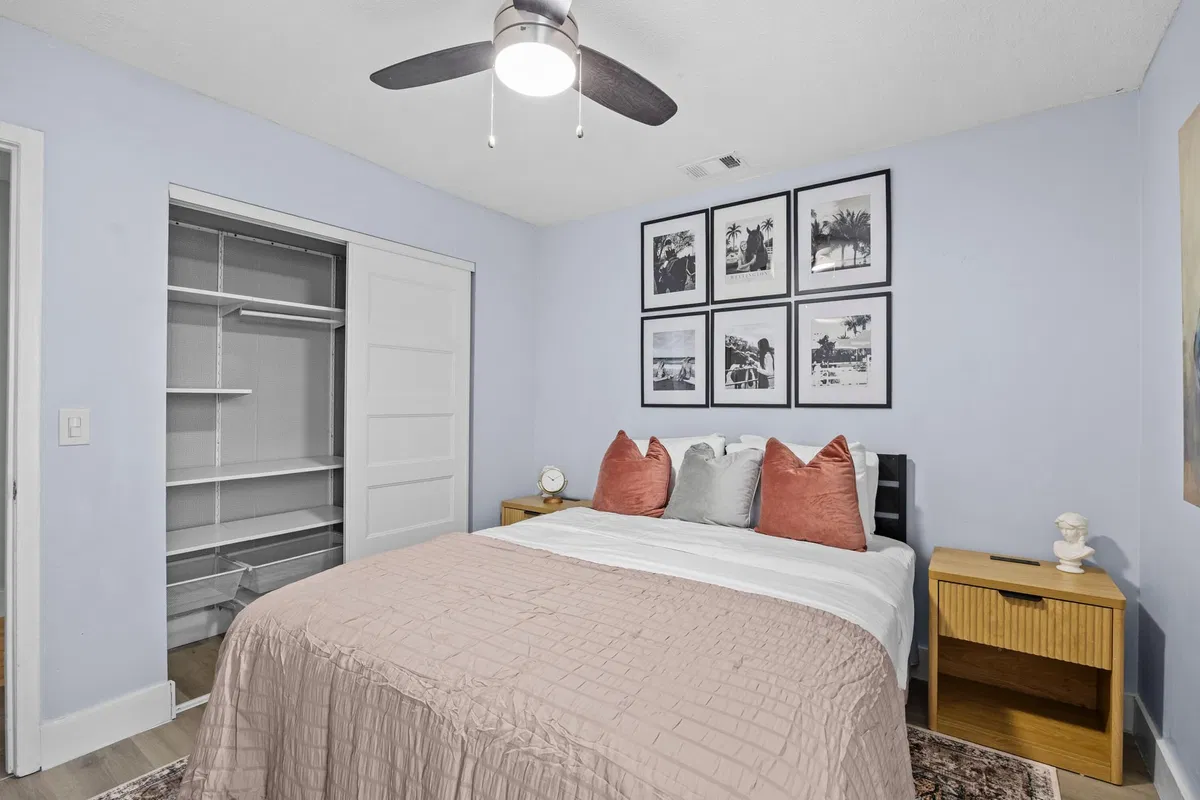 Residence photo 25