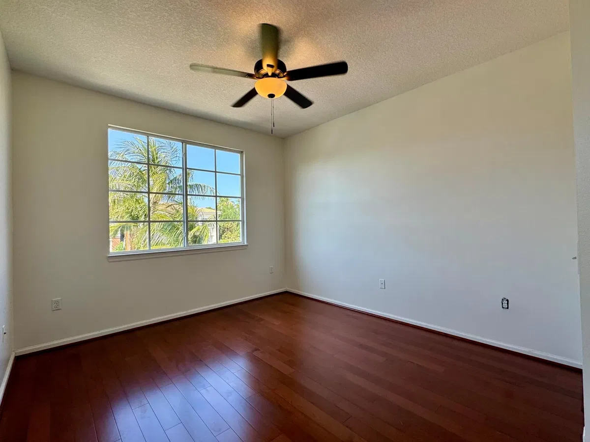  Residence photo 13