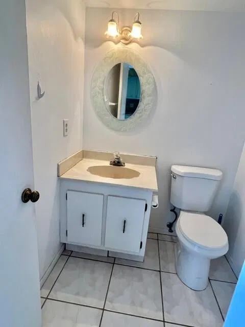  Unit 220 photo 10