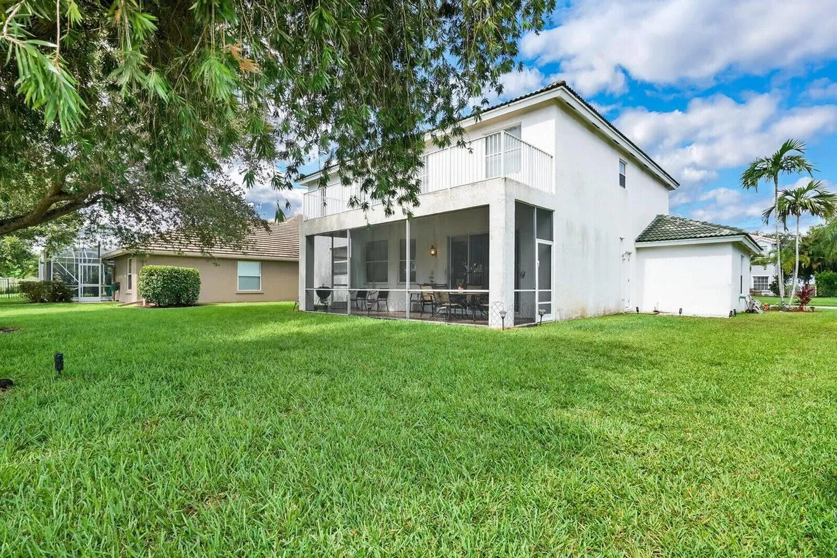 Residence photo 10
