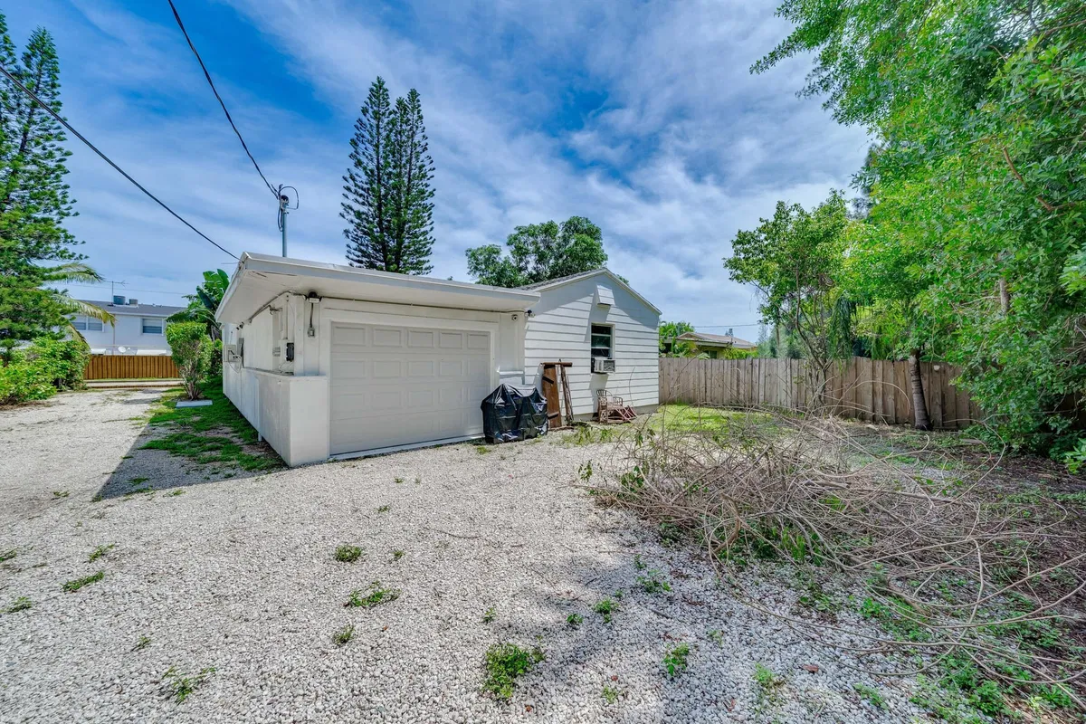  Residence photo 10
