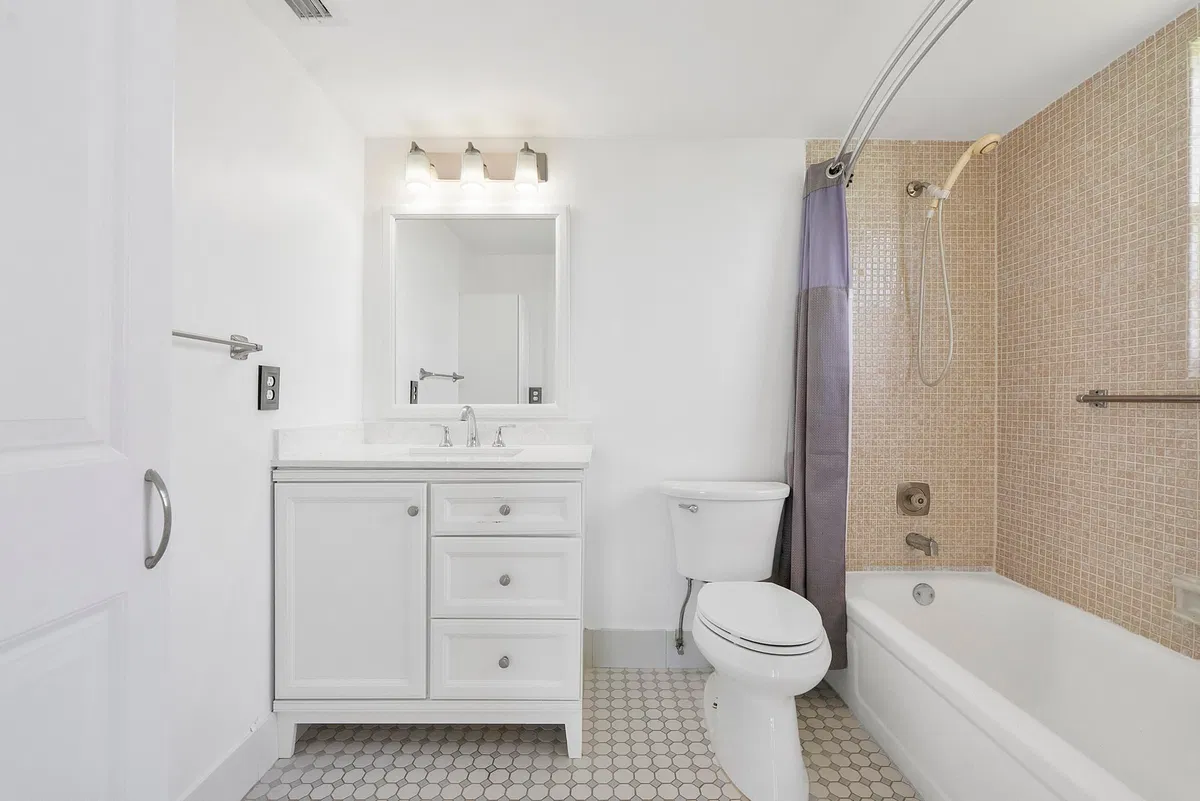 Residence photo 28