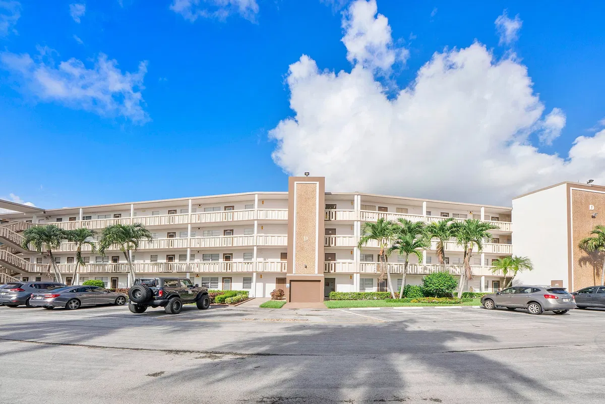 Residence photo 34
