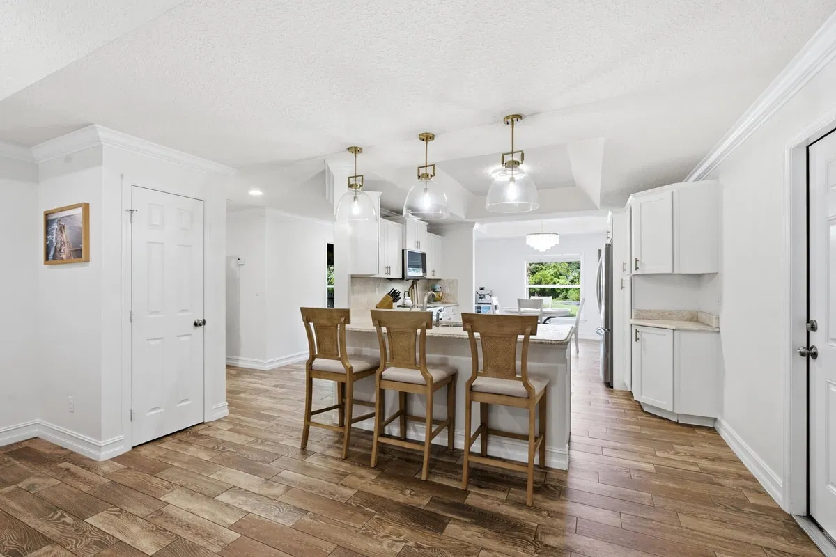  Residence photo 16