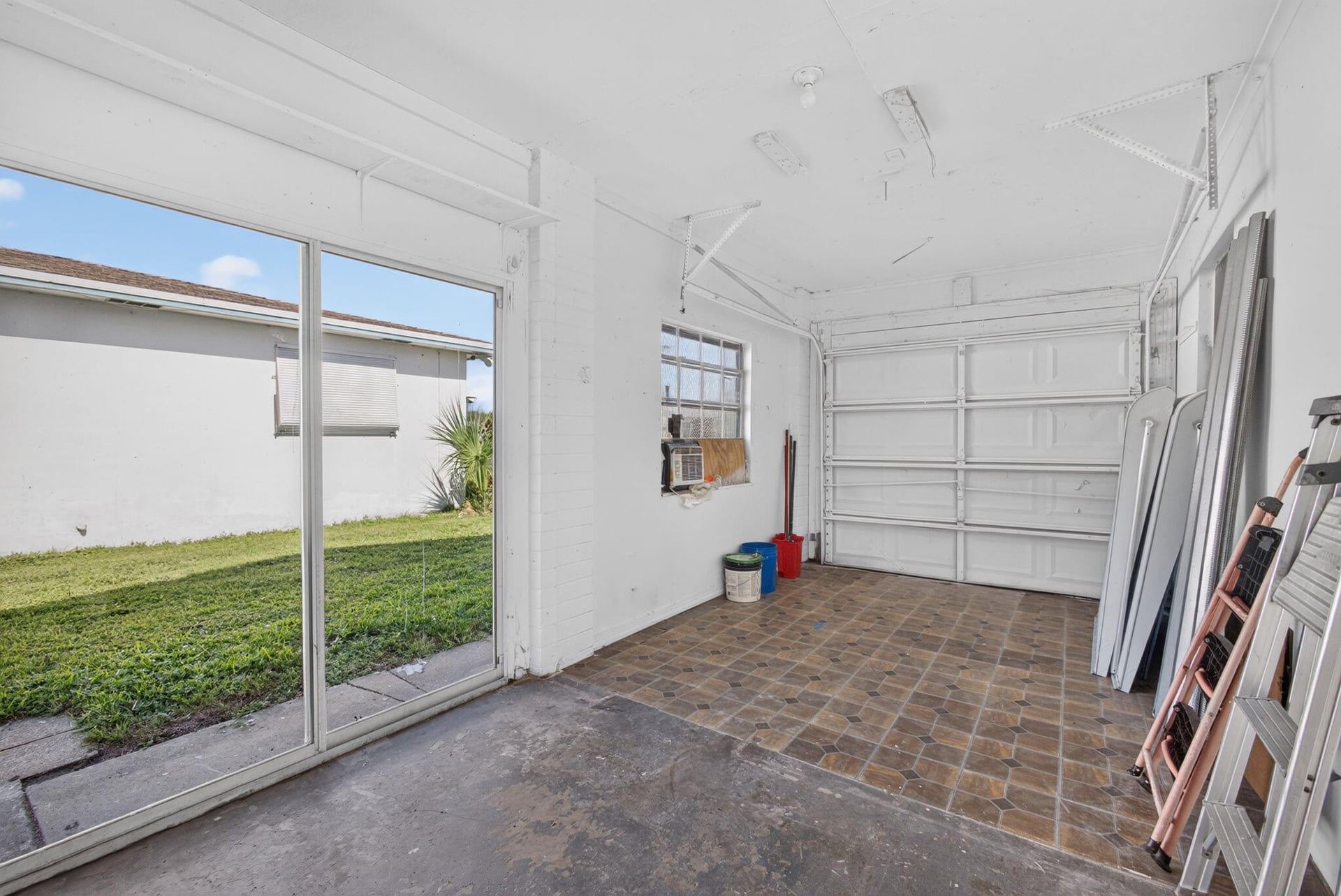  Residence photo 19