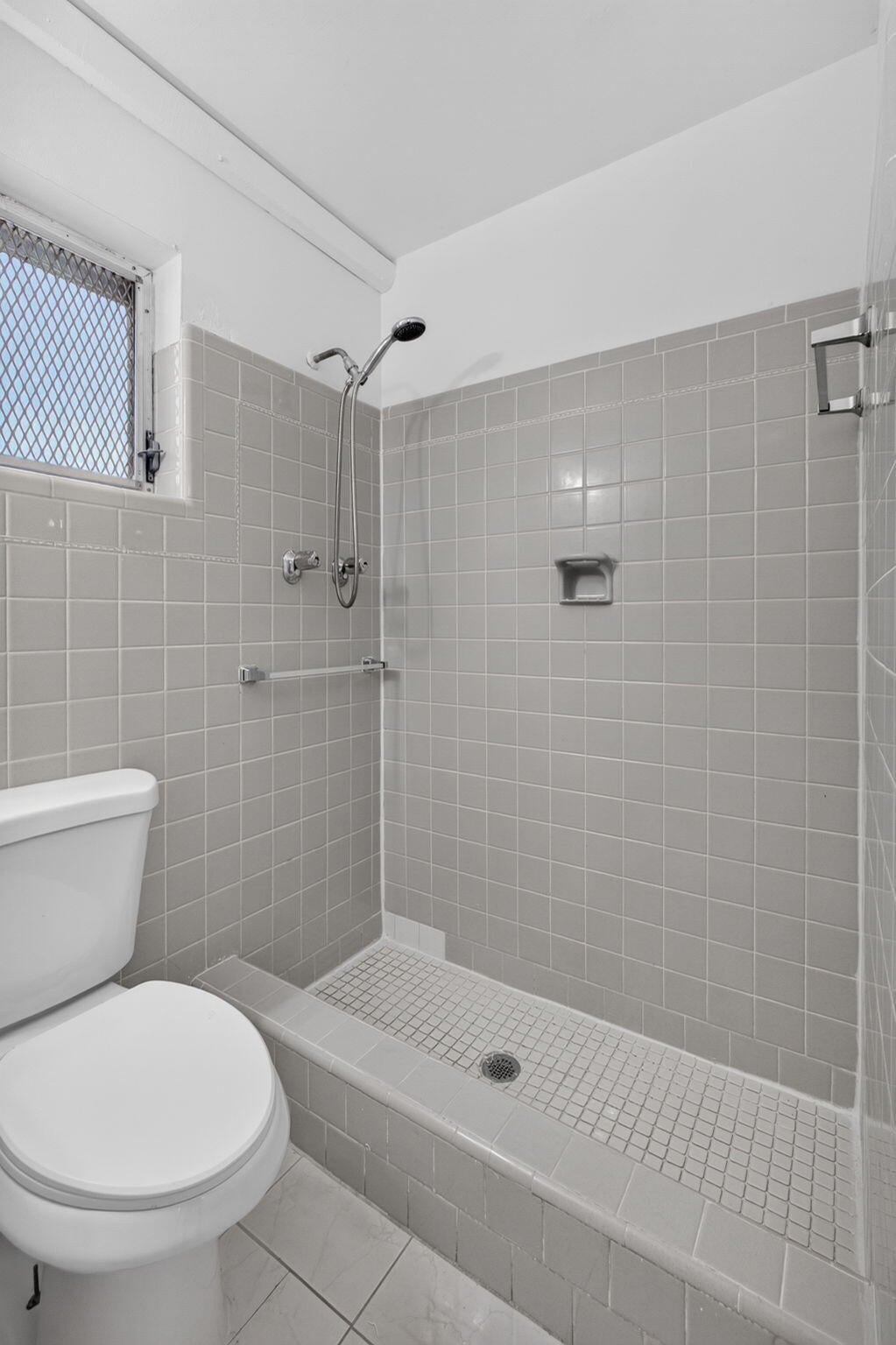  Residence photo 25
