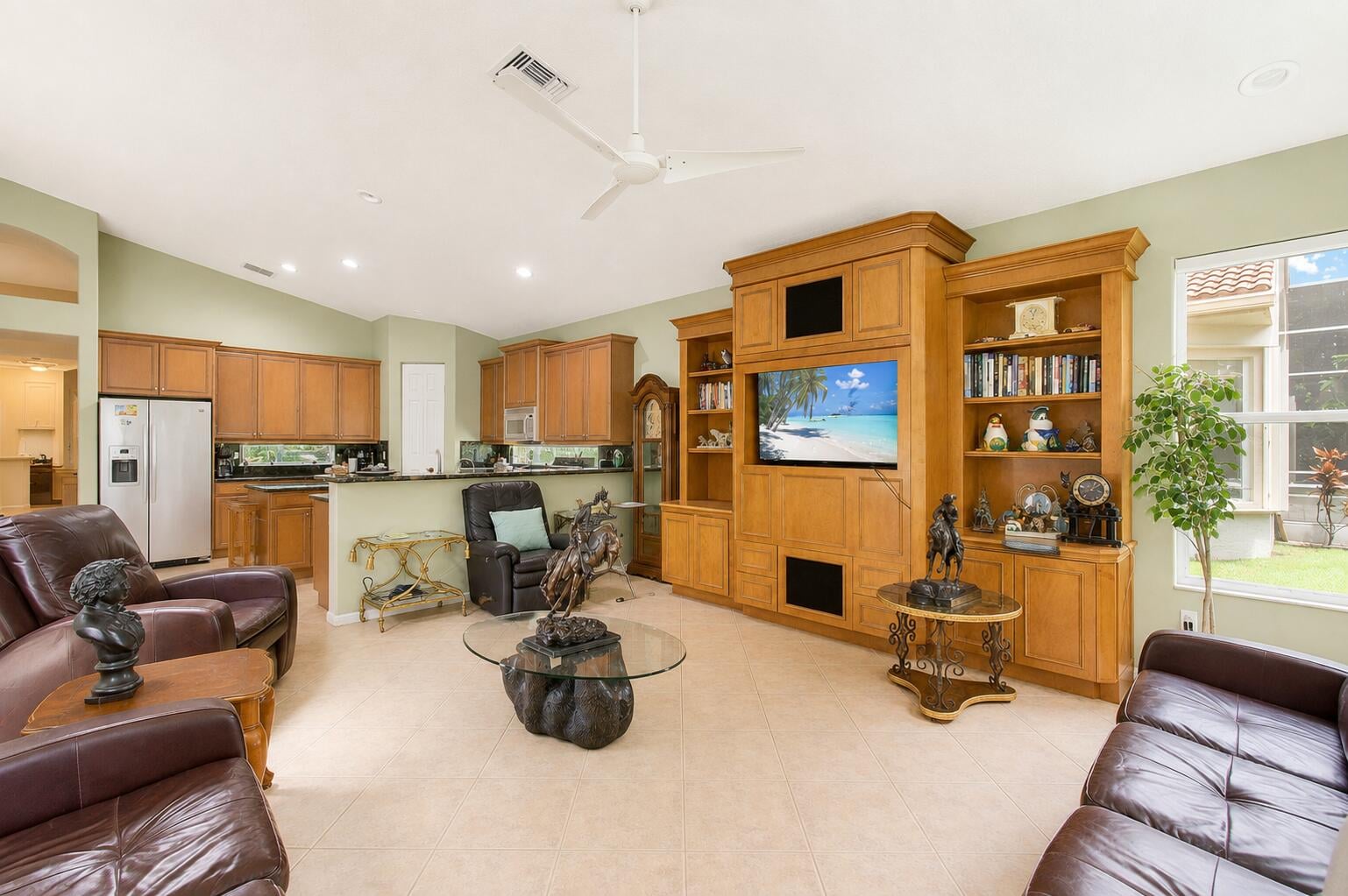 Residence photo 19