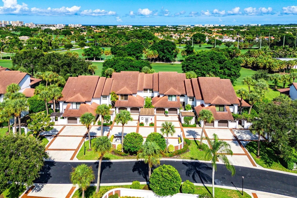 Jonathan's Landing Jupiter FL Unit 106