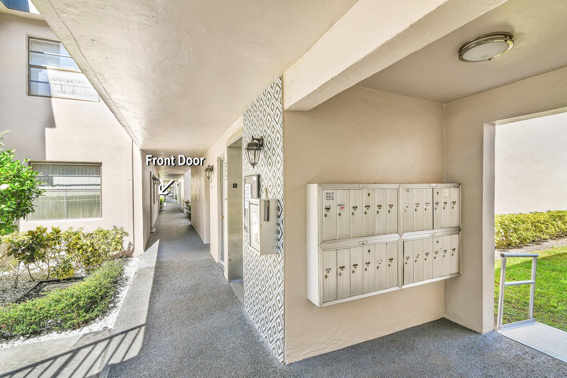 Unit B photo 19