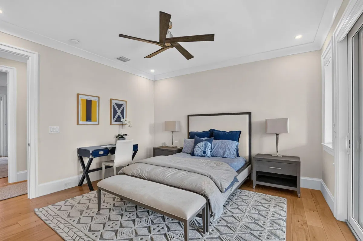  Residence photo 43