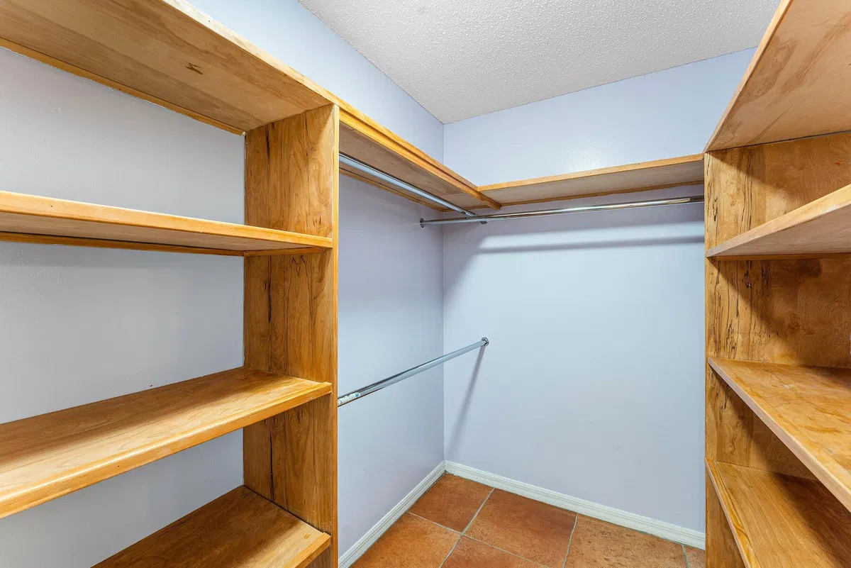 Residence photo 28