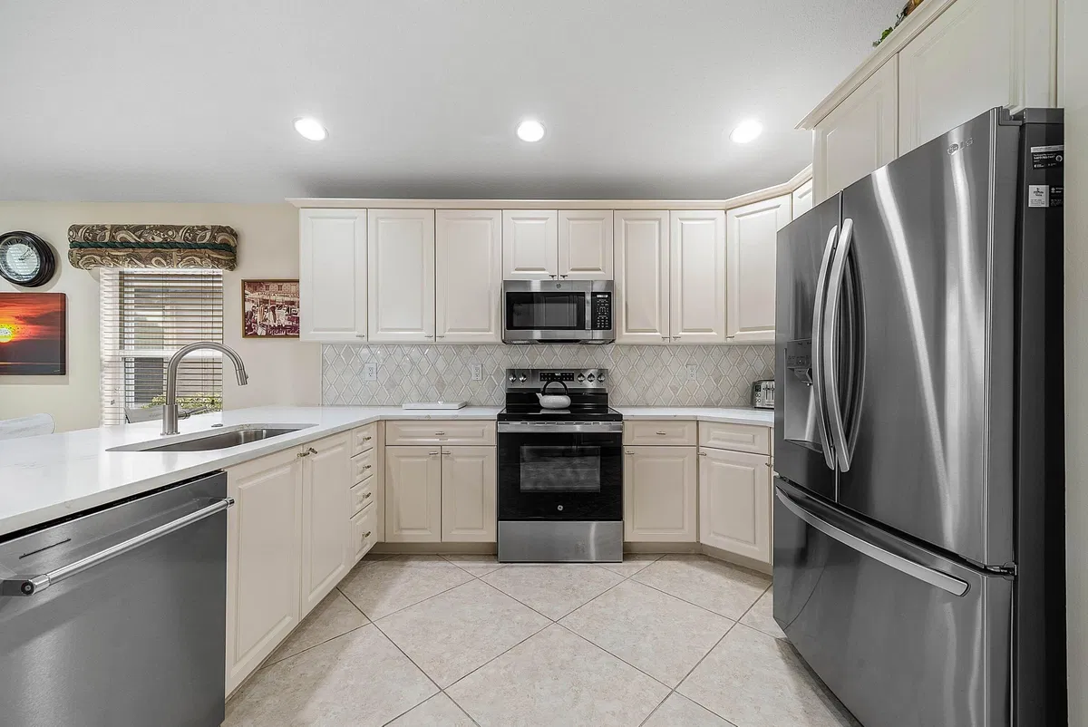  Residence photo 13