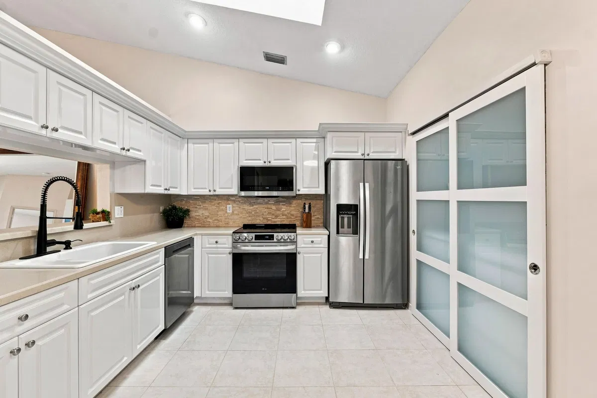  Residence photo 13