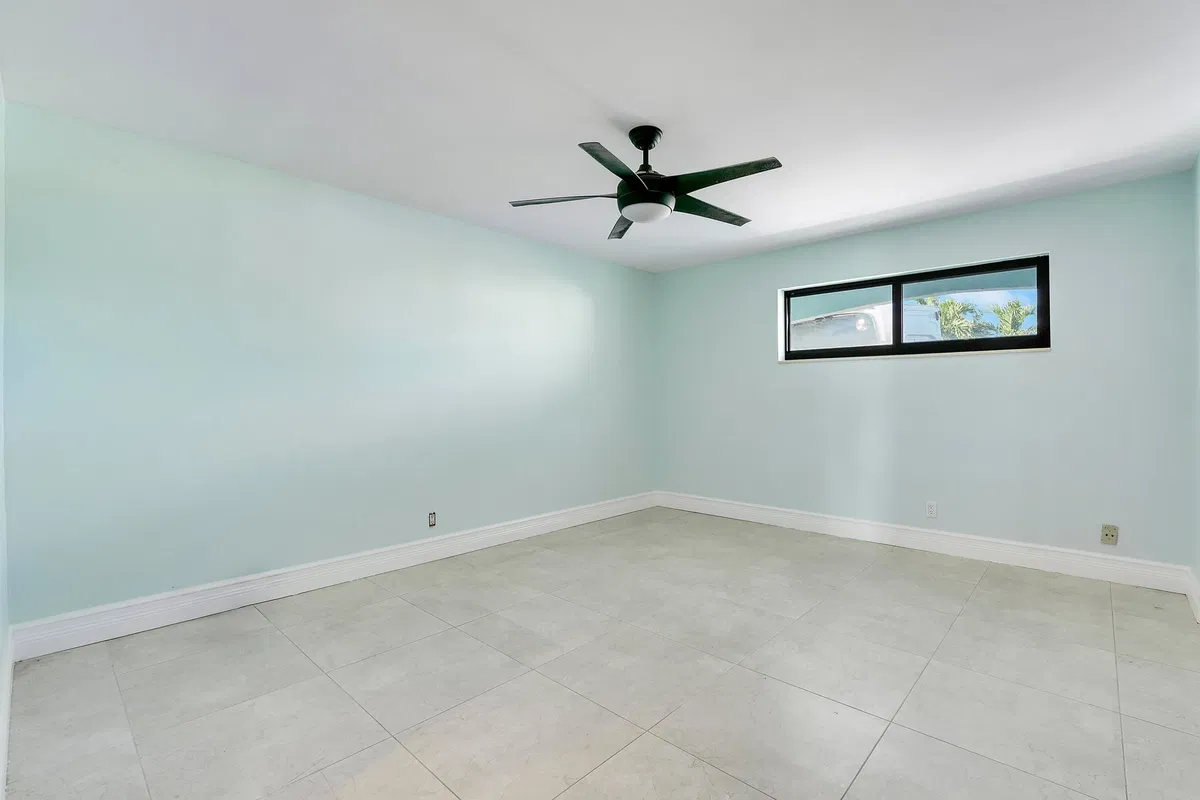 Residence photo 31