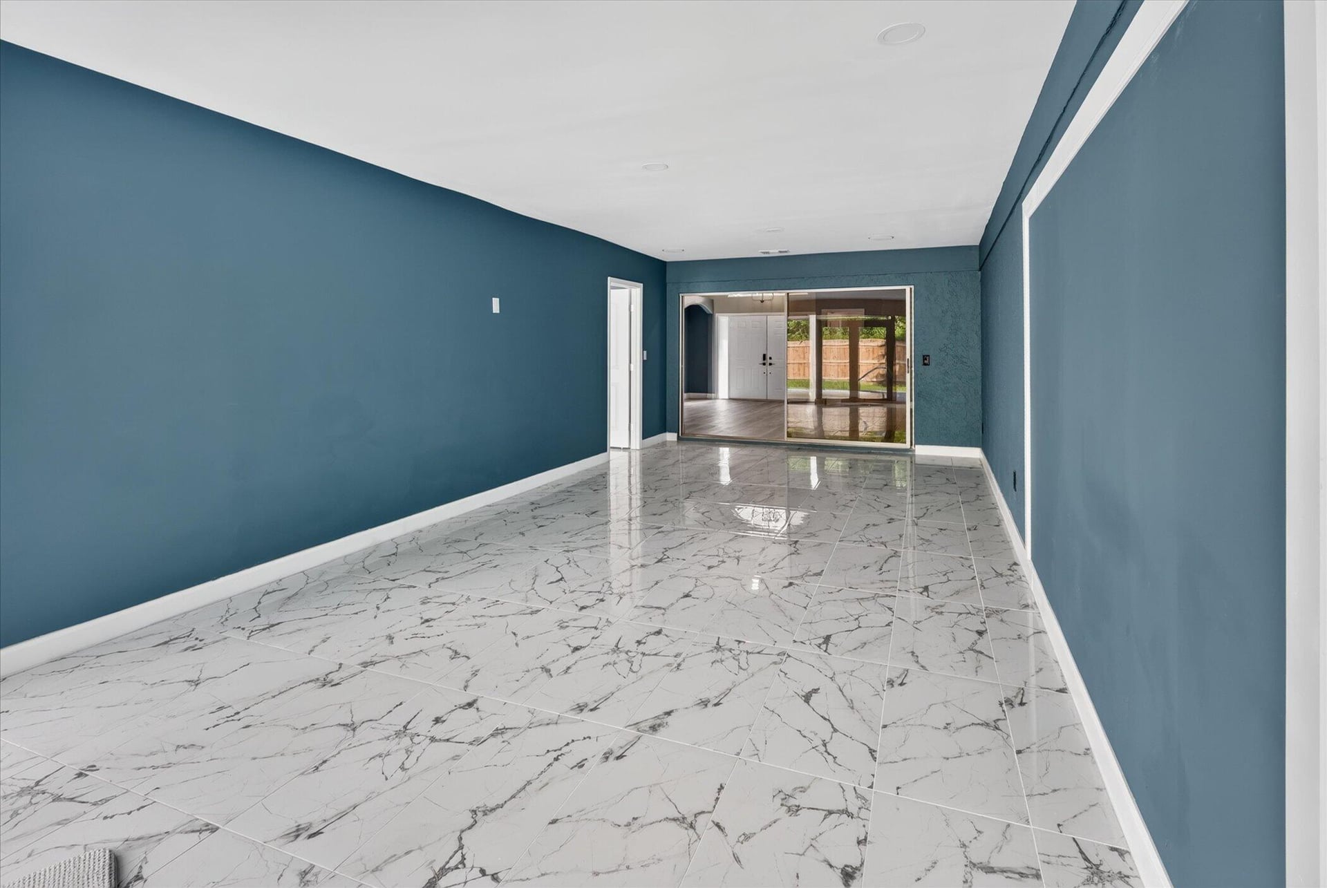 Residence photo 43