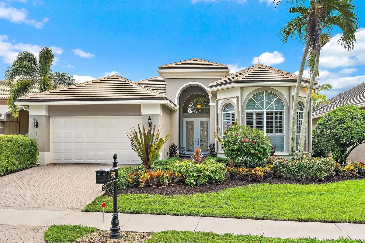 Ibis Golf & Country Club Residence