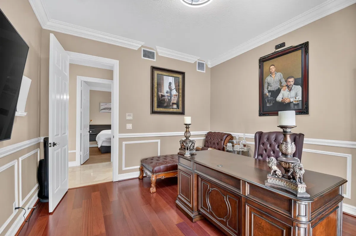  Residence photo 31