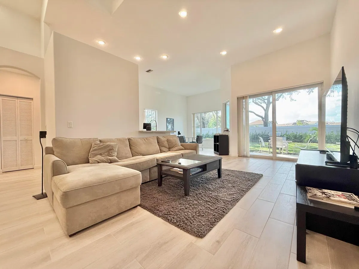 PGA National Palm Beach Gardens Residence photo 4