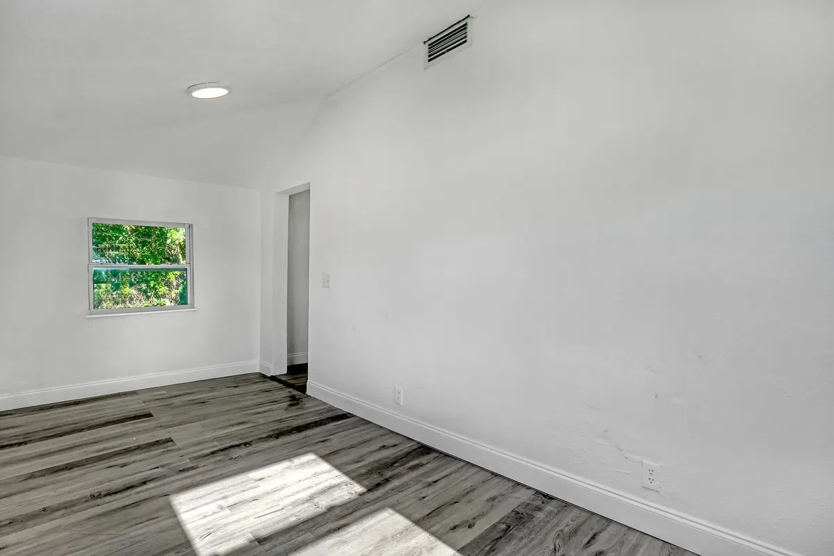 Residence photo 7