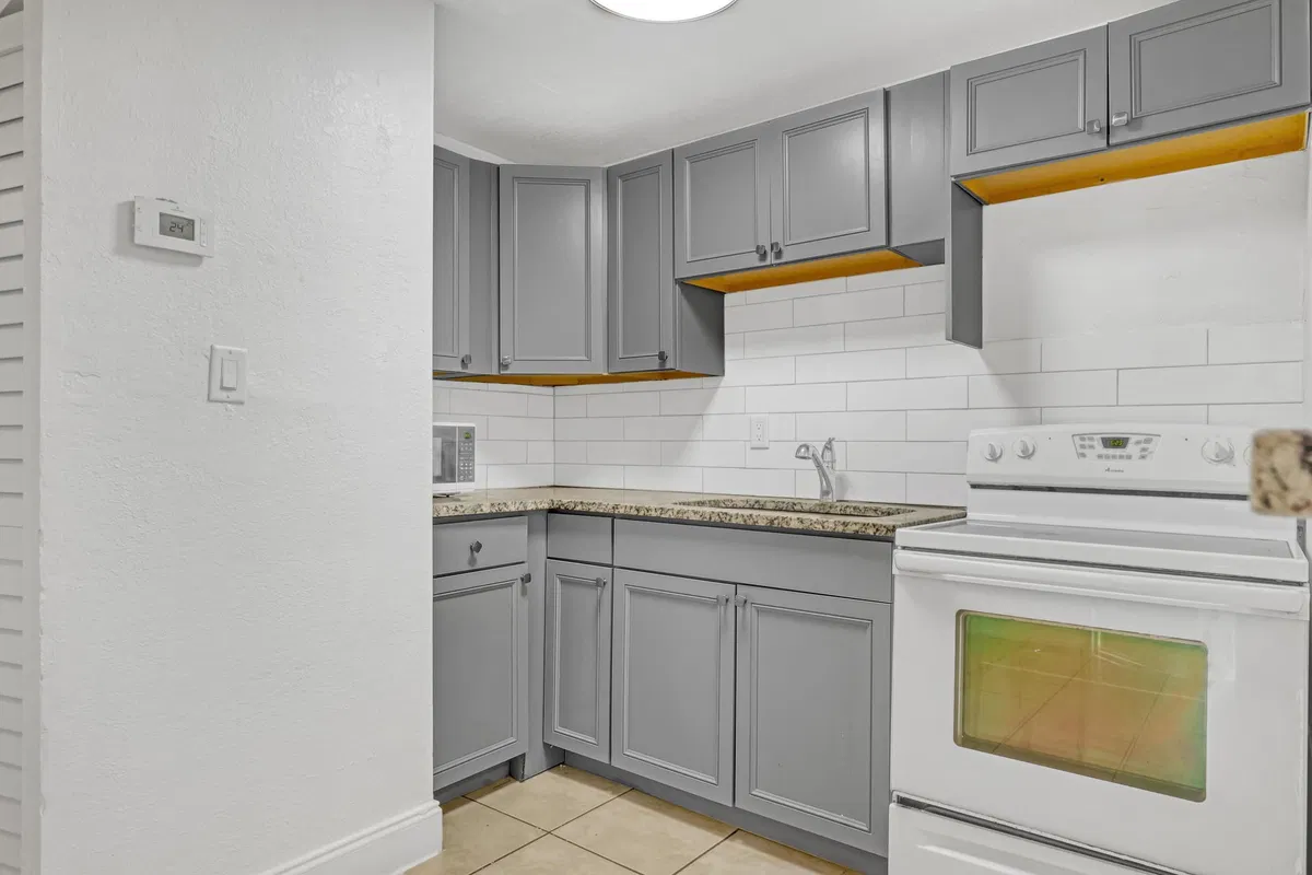 Residence photo 31