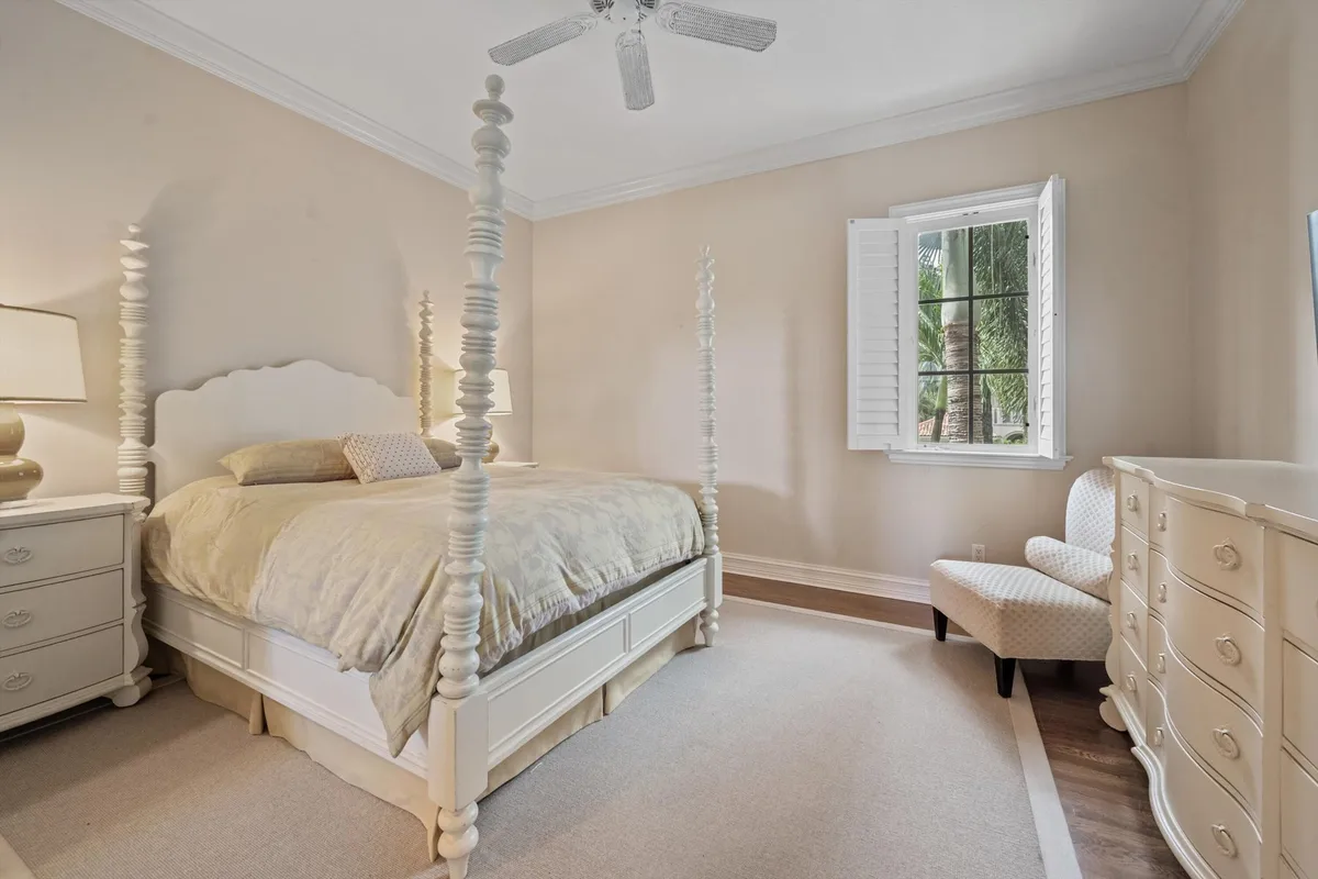 Residence photo 40