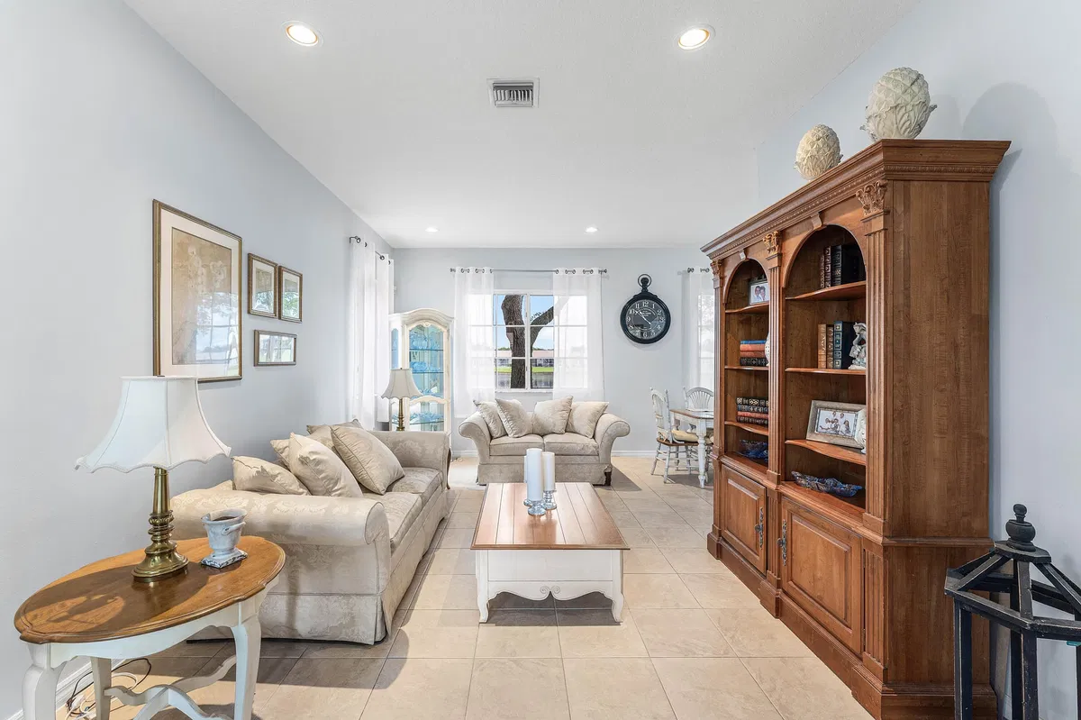 West Palm Beach Residence photo 7