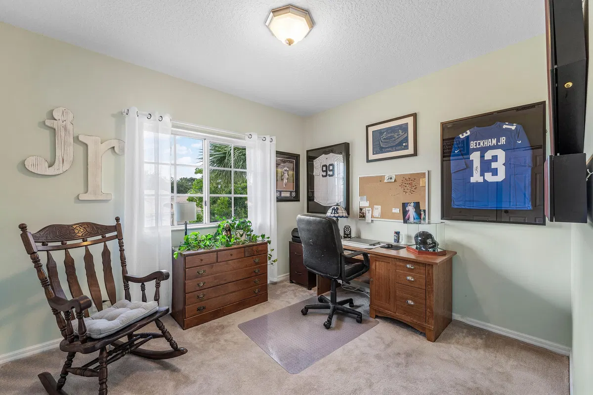 West Palm Beach Residence photo 19